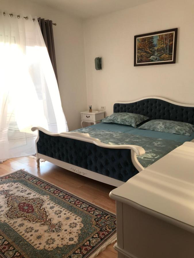 Suka Apartments 울친 외부 사진
