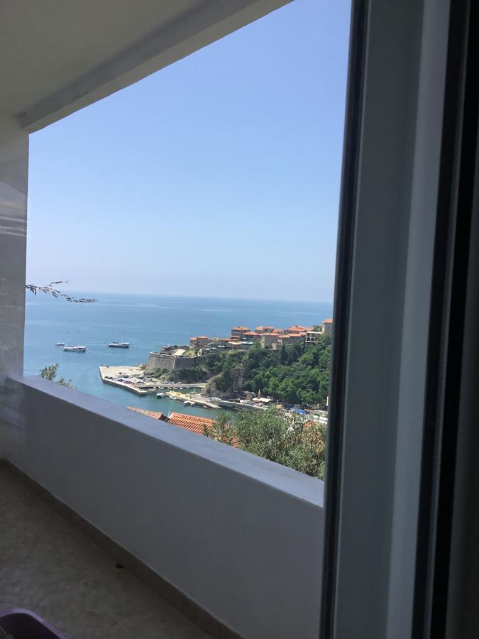Suka Apartments 울친 외부 사진